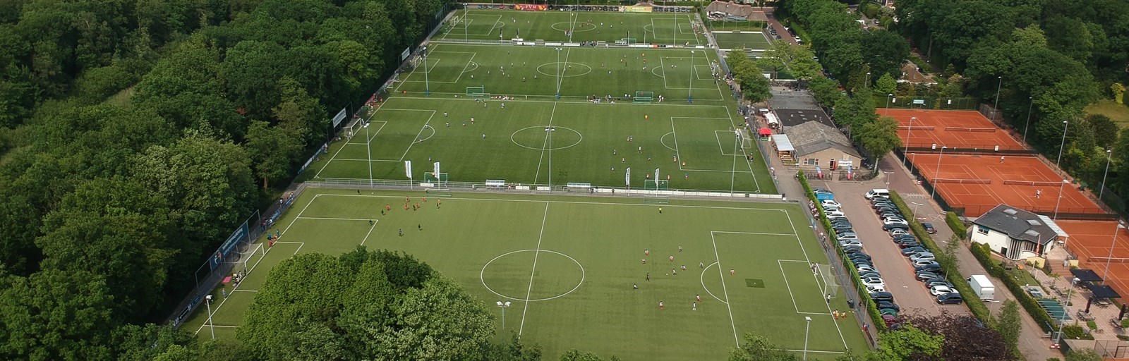Het einde van het seizoen nadert. Wat nu? - Bussumse Football Club