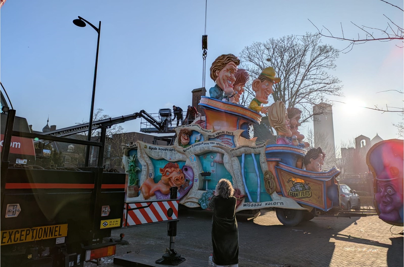 Opbouw wagen in volle gang - CV De Faant