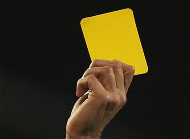 hoeveel gele kaarten geschorst