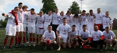 Yes.....Ook DVO B1 kampioen in hoofdklasse ! - DVO