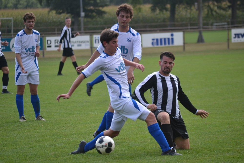 15GFC33_vs_VOS_Beker_30_aug_2020.jpg