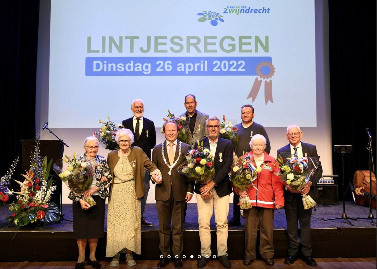 Koninklijke onderscheiding Arie van den Berg vv Heerjansdam