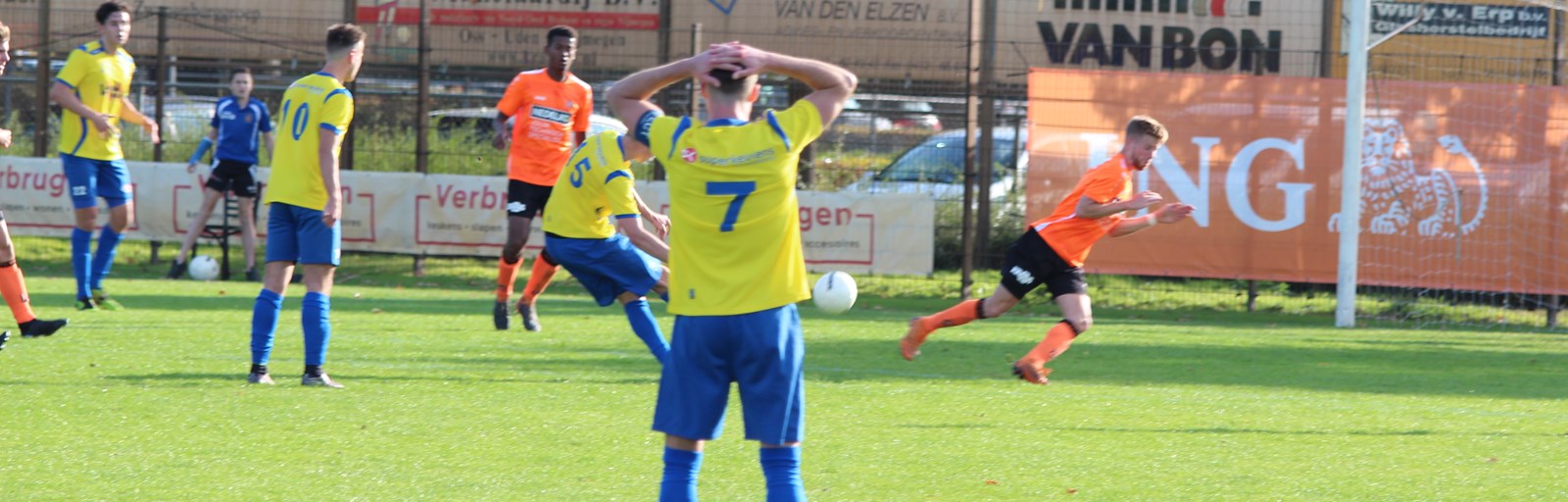 O S S 20 Verliest Door Dramatische Vijf Minuten In Tweede Helft