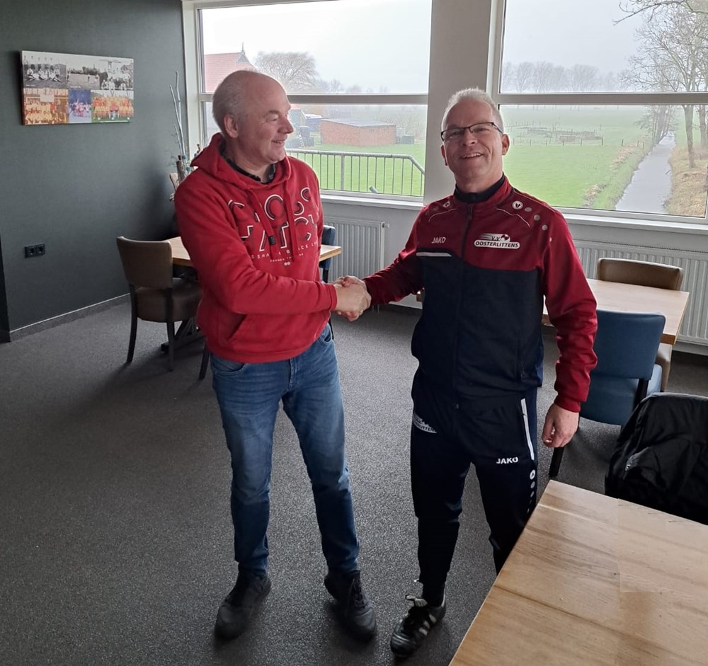 VV Oosterlittens en André de Vries verlengen voor het seizoen 2023-2024