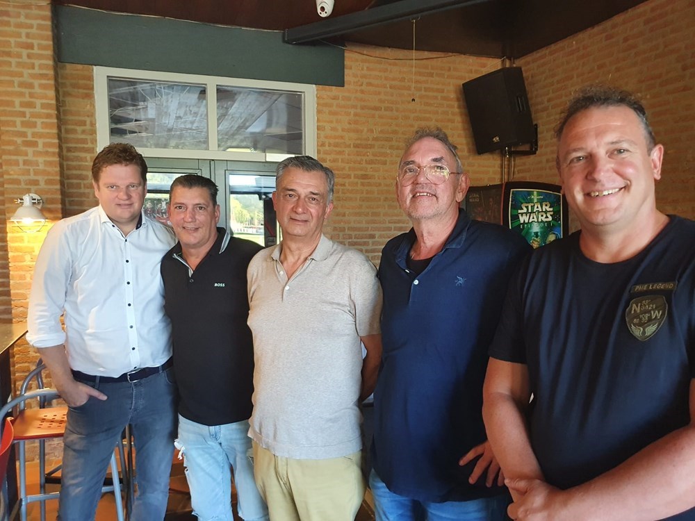 Foto_bestuur_BVV_met_SSP.jpg