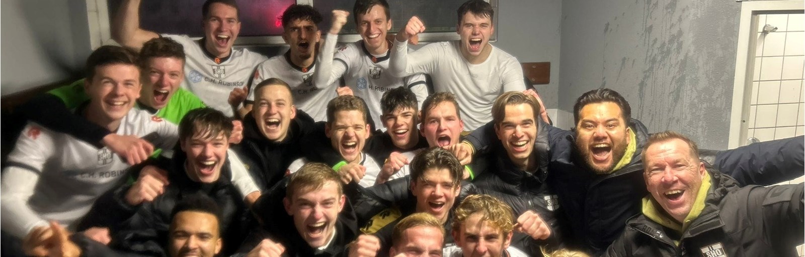 Sho 3 SHO O23-1 is KAMPIOEN van de 3e Divisie G! - Voetbalvereniging SHO ...