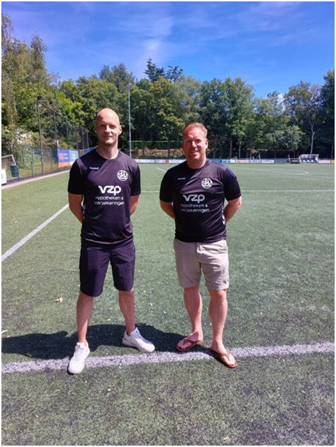 SKV stelt nieuw trainersduo aan voor eerste elftal - SKV