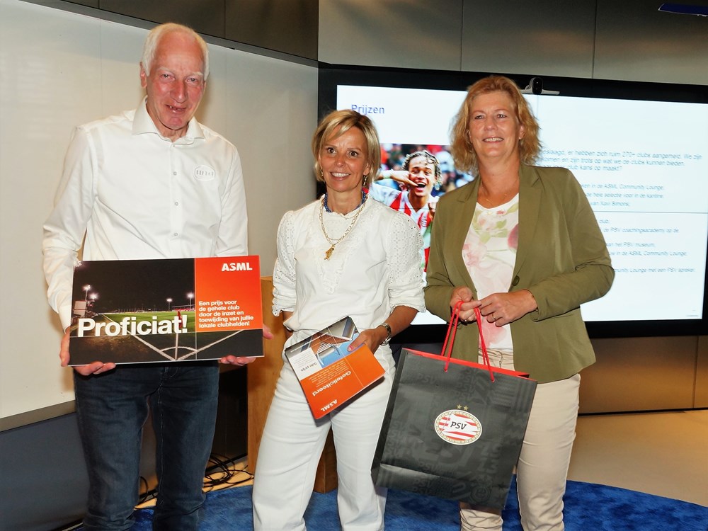 UNA 6e prijs in ASML / PSV campagne - UNA