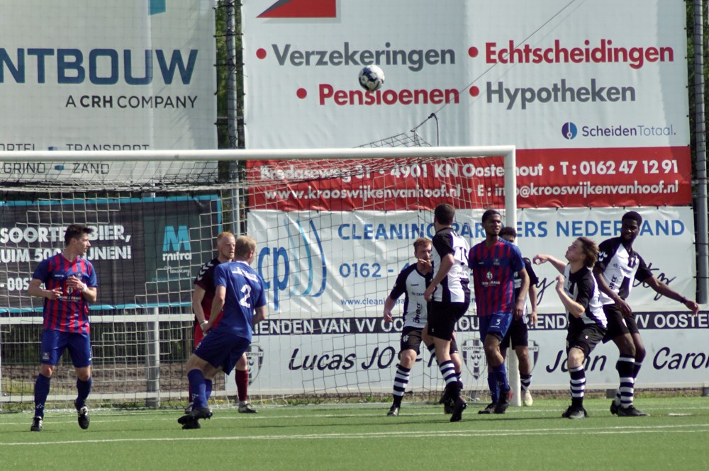 VV_Oosterhout_-_SC_Emma_4-1_038_24042022.JPG